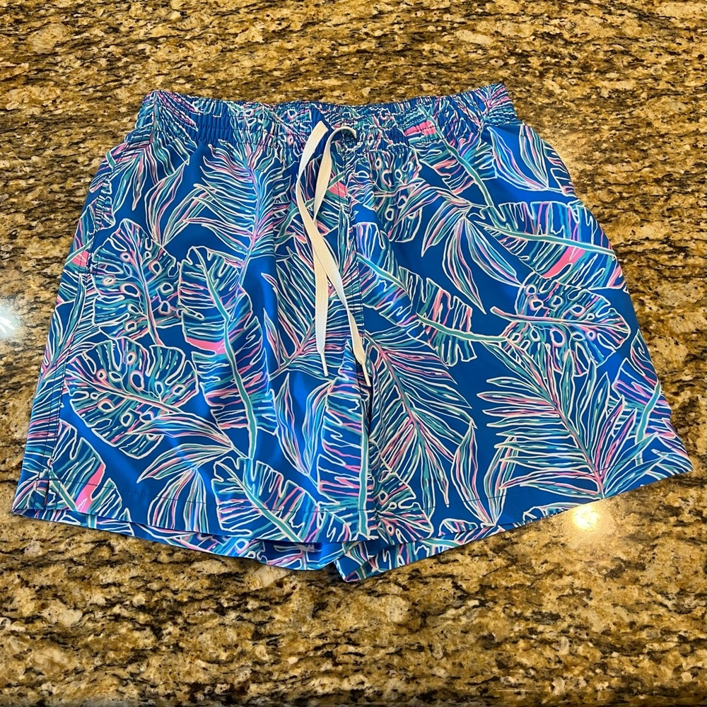 Chubbies Swim Trunks / Shorts - The Cruise It or Lose Its 5.5"